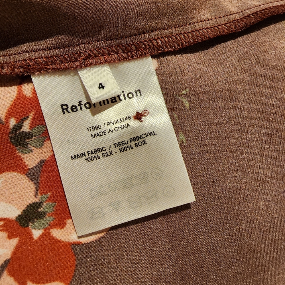 SOLD NWT Reformation Livie 100% Silk Dress - Picture 11 of 13